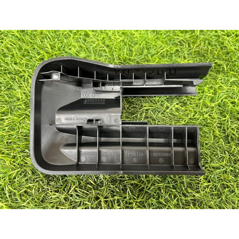 Заглушка сидения (салон) Mercedes-Benz EQB 350 X243 2022 A24391905009051