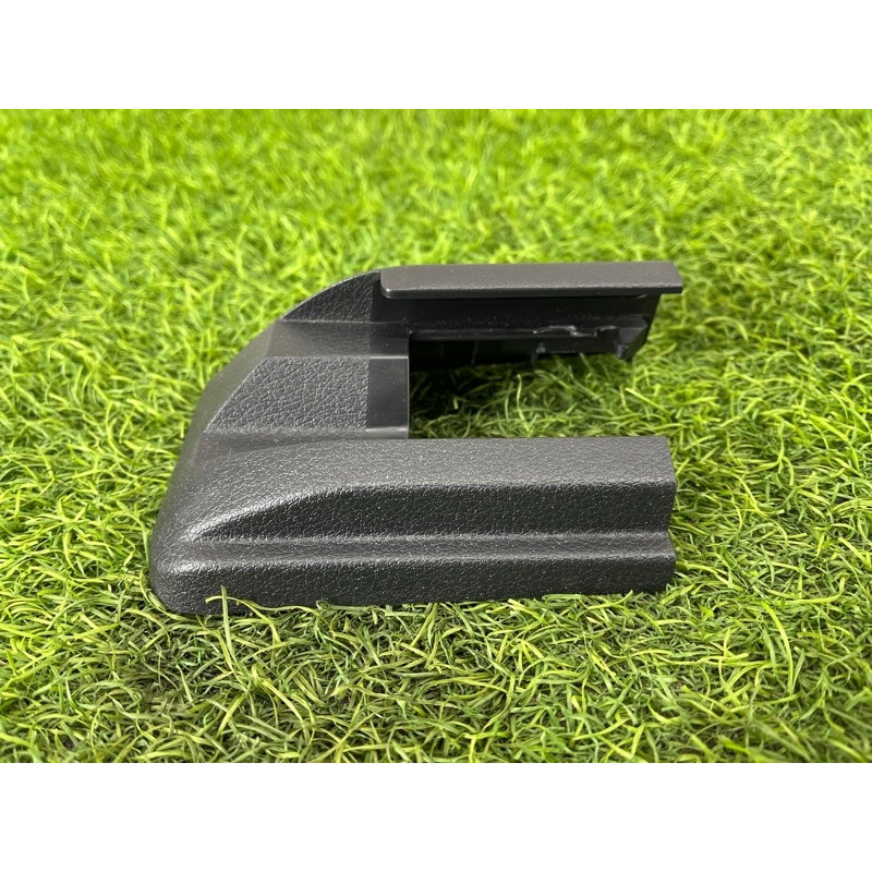 Заглушка сидіння (салон) Mercedes-Benz EQB 350 X243 2022 A24391904009051