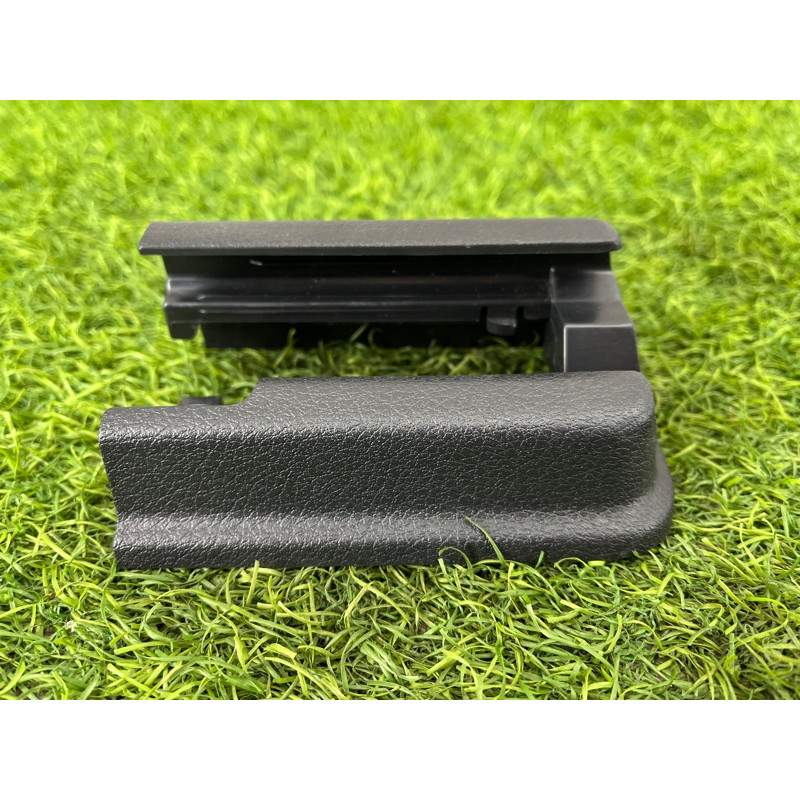 Заглушка сидения (салон) Mercedes-Benz EQB 350 X243 2022 A24391906009051