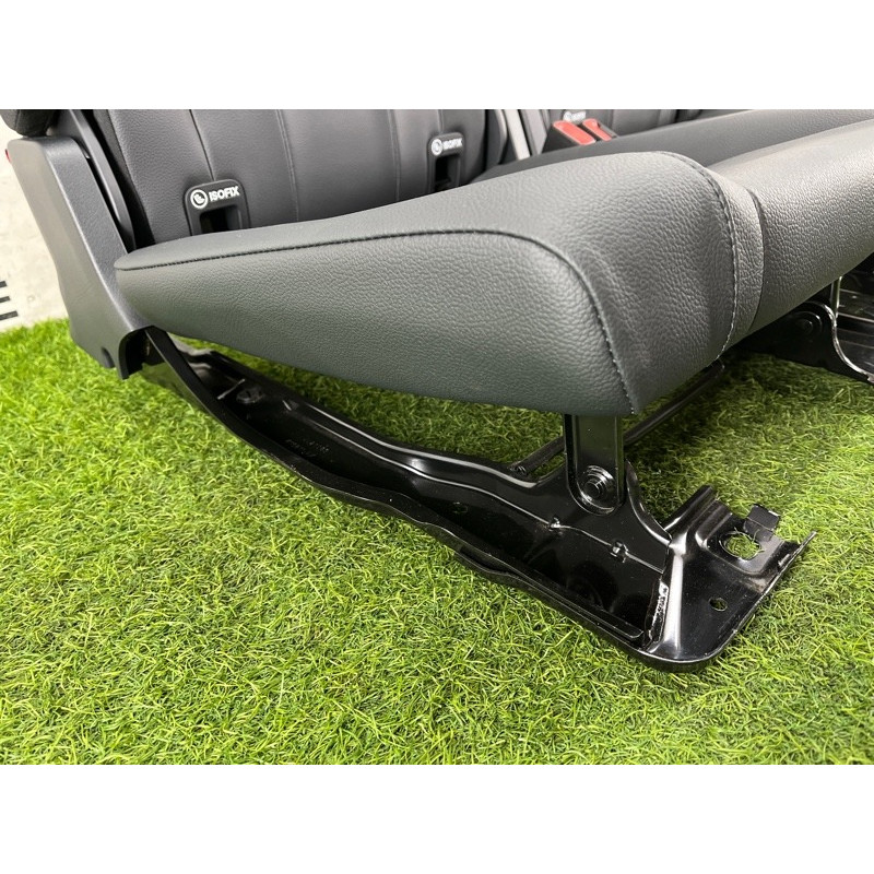 Задний диван (салон) Mercedes-Benz EQB 350 X243 2022 A2439302600