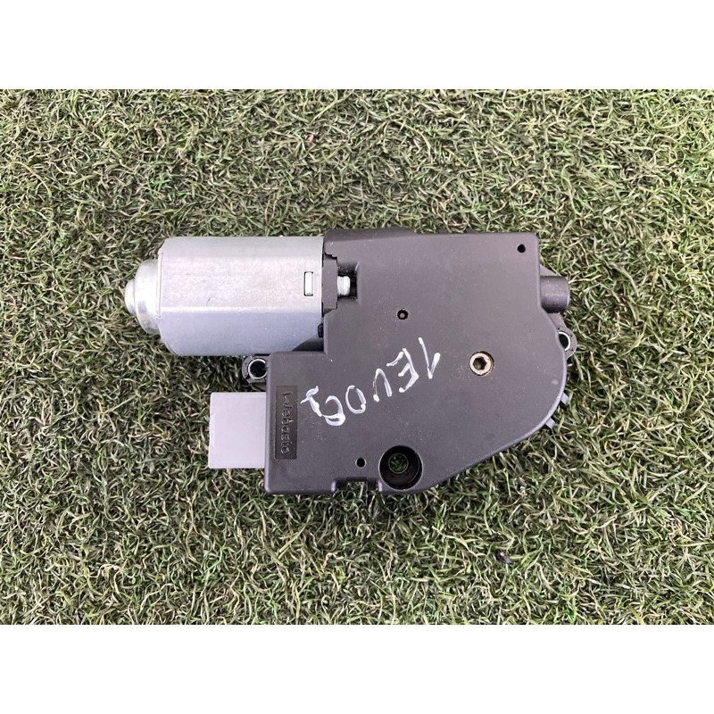 Мотор люка (электрика) LAND ROVER Range Rover Evoque L538 2016 2.0 LR128434