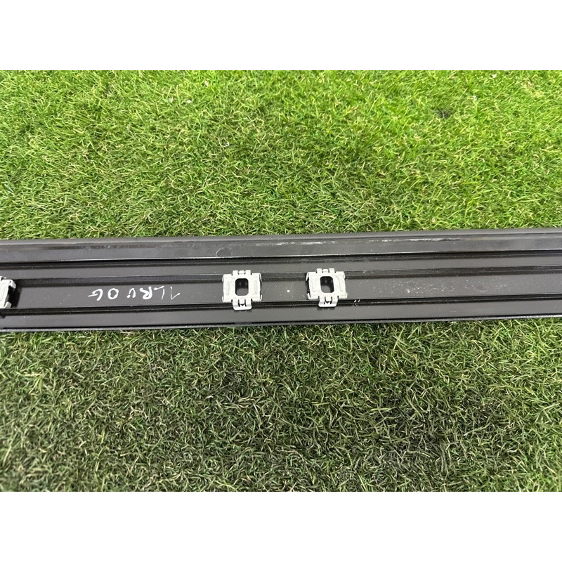 Молдинг крыши (кузов и элементы) LAND ROVER Range Rover L405 2016 5.0 LR038350