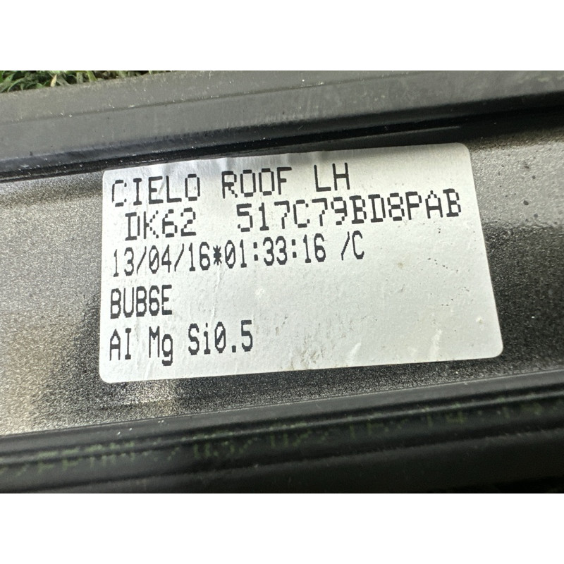 Молдинг крыши (кузов и элементы) LAND ROVER RANGE ROVER Sport L494 2016 3.0 Diesel LR072889