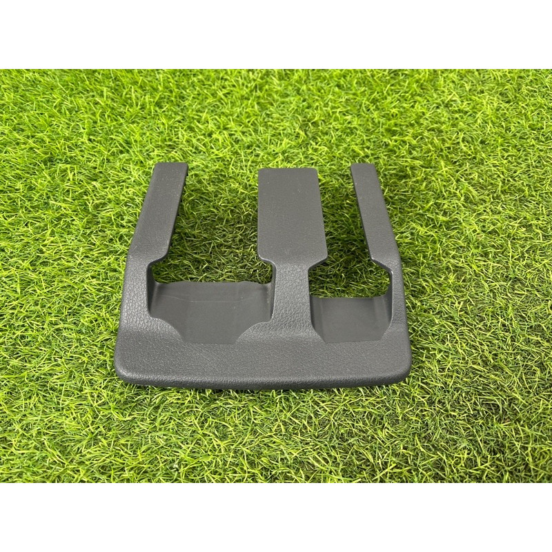 Заглушка сидіння (салон) Mercedes-Benz EQB 350 X243 2022 A2479293300