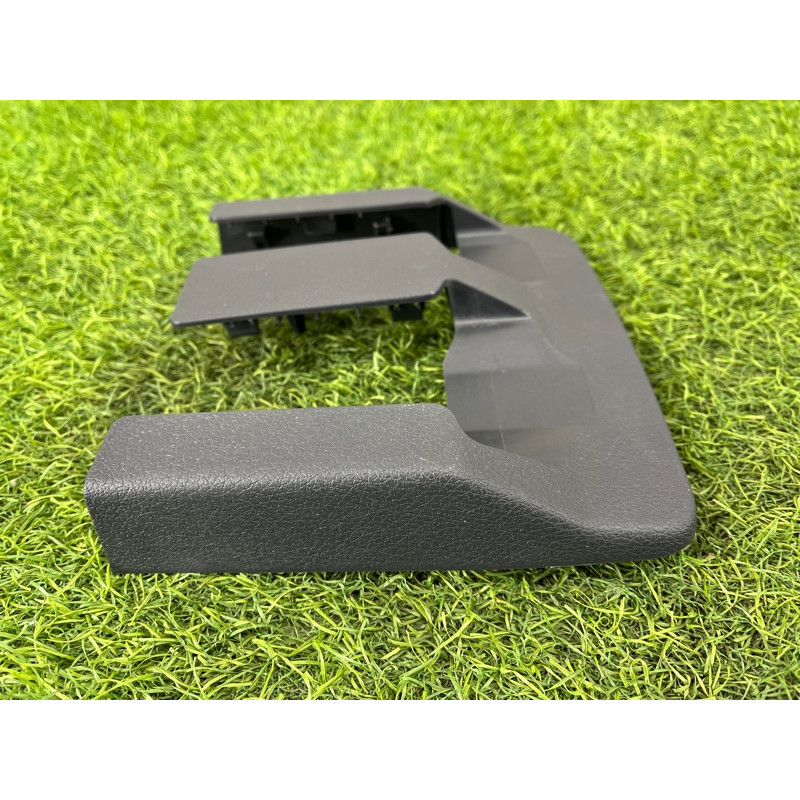 Заглушка сидіння (салон) Mercedes-Benz EQB 350 X243 2022 A2479293300