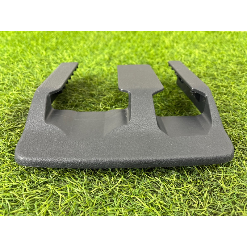 Заглушка сидіння (салон) Mercedes-Benz EQB 350 X243 2022 A2479293300