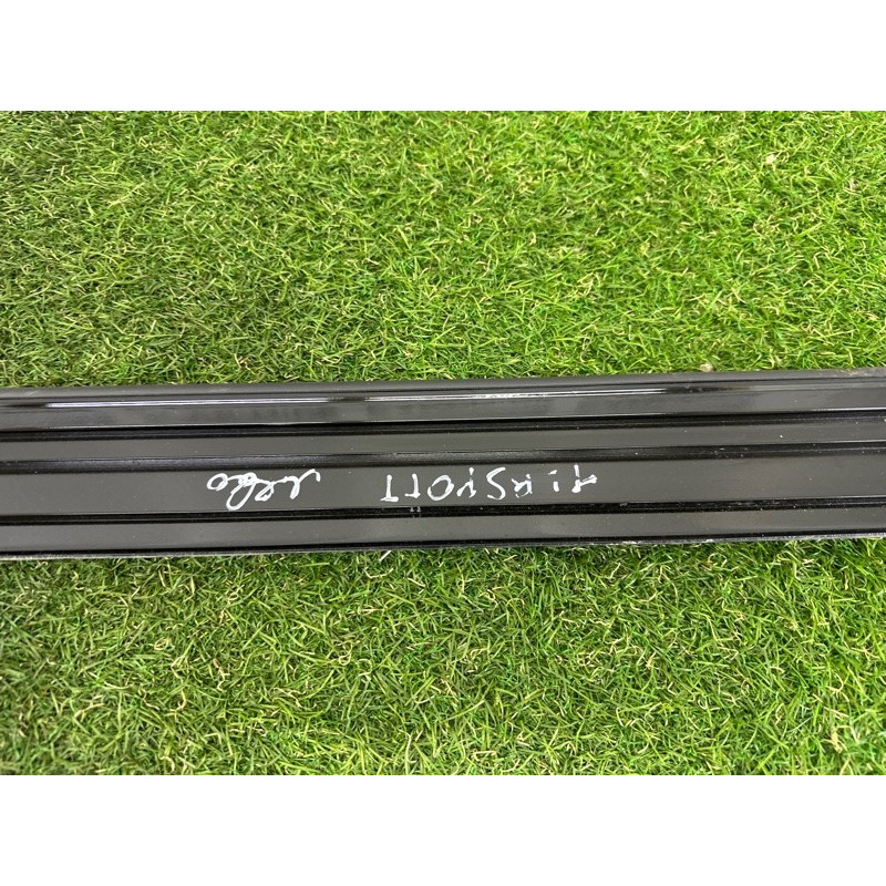 Молдинг крыши (кузов и элементы) LAND ROVER RANGE ROVER Sport L494 2016 3.0 Diesel LR038350