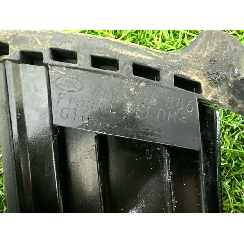 Молдинг крыши (кузов и элементы) LAND ROVER RANGE ROVER Sport L494 2016 3.0 Diesel LR038350