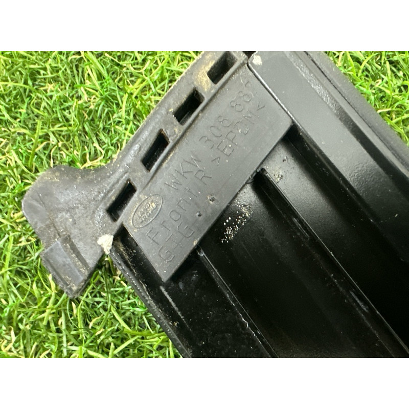 Молдинг крыши (кузов и элементы) LAND ROVER RANGE ROVER Sport L494 2016 3.0 Diesel LR038349