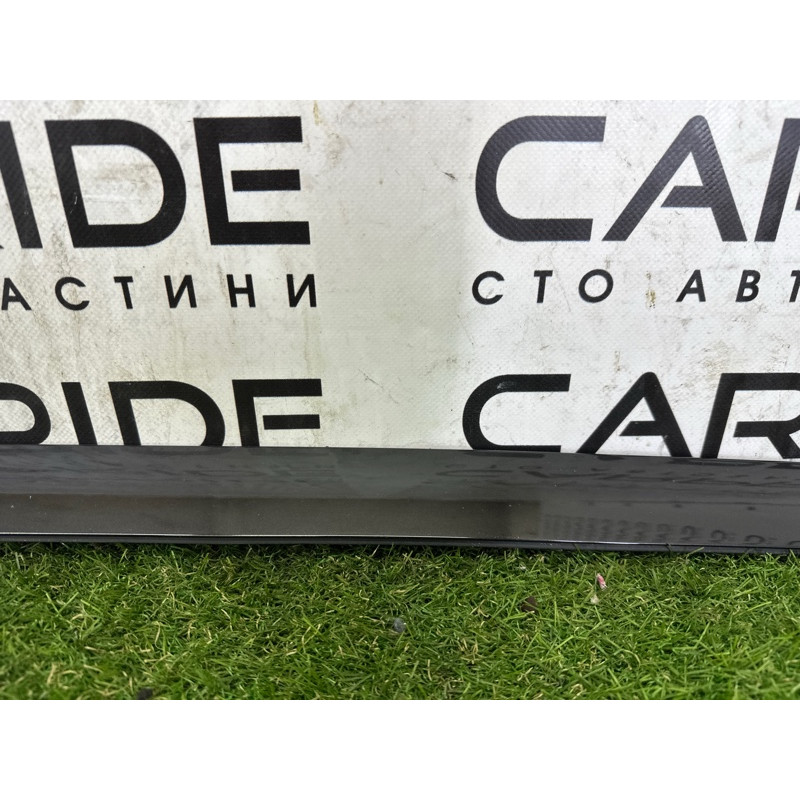 Молдинг крыши (кузов и элементы) LAND ROVER RANGE ROVER Sport L494 2016 3.0 Diesel LR072887