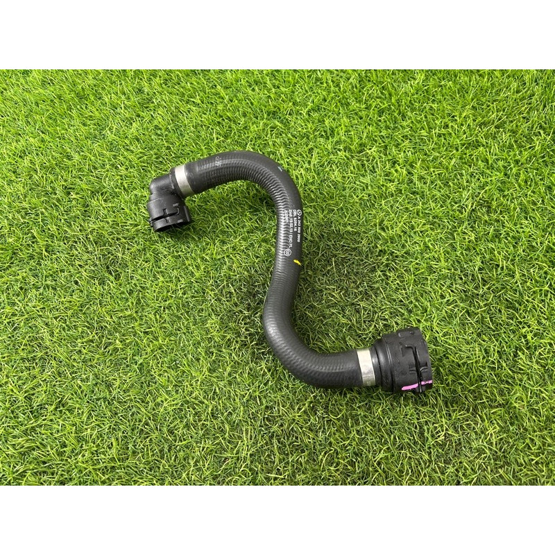 Патрубок (система охлаждения) Mercedes-Benz EQB 350 X243 2022 A2435002800