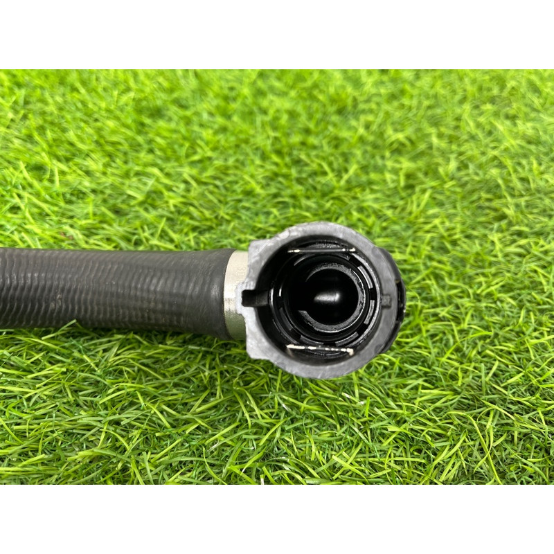 Патрубок (система охлаждения) Mercedes-Benz EQB 350 X243 2022 A2435002800