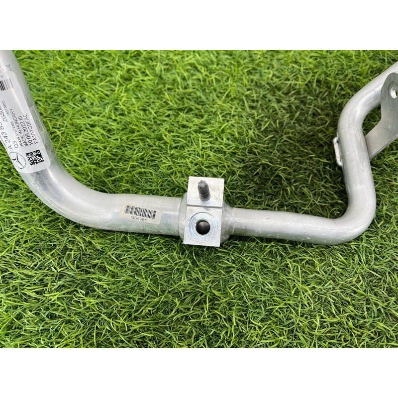 Трубка кондиционера (отопление и кондиционирование) Mercedes-Benz EQB 350 X243 2022 A2438307800