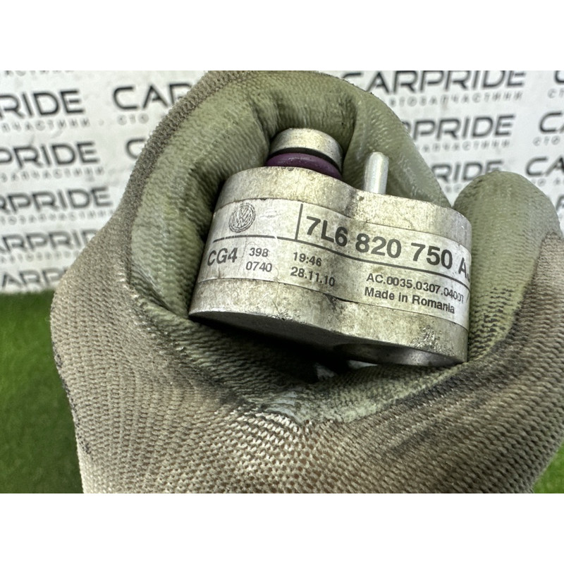 Трубка кондиционера (отопление и кондиционирование) AUDI Q7 4L 2011 3.0 TFSi 7L6820750AJ