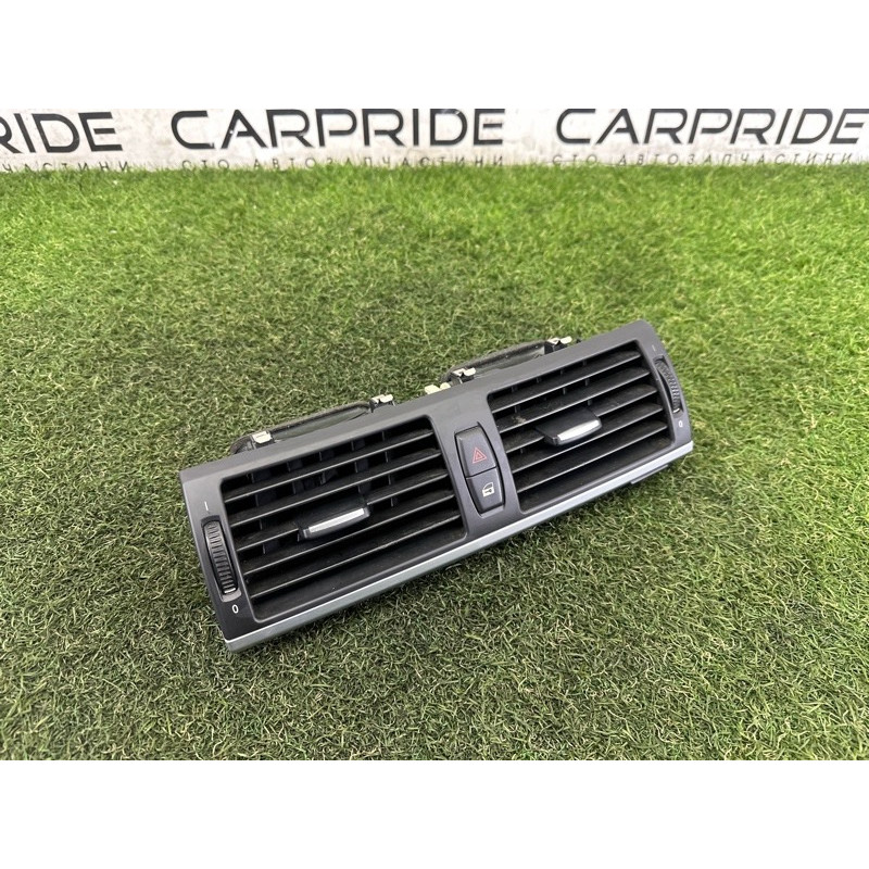 Центральный дефлектор салона (салон) BMW X5 E70 2012 3.0 N55B30 64229220101