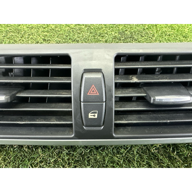 Центральный дефлектор салона (салон) BMW X5 E70 2012 3.0 N55B30 64229220101