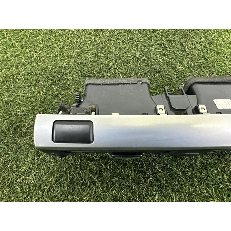 Центральный дефлектор салона (салон) BMW X5 E70 2012 3.0 N55B30 64229220101