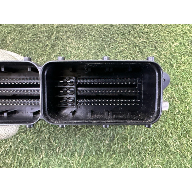 Блок управления двигателем (электрика / блоки управления) AUDI A4 B9 2017 2.0 TFSI 8W0907115C8W0