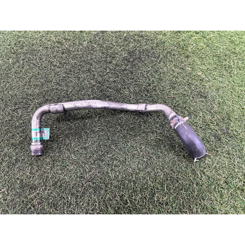 Трубка системы охлаждения (система охлаждения) Jeep Grand Cherokee WK2 2014 3.0 Diesel 68211204AB