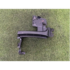 Кронштейн датчика слепых зон