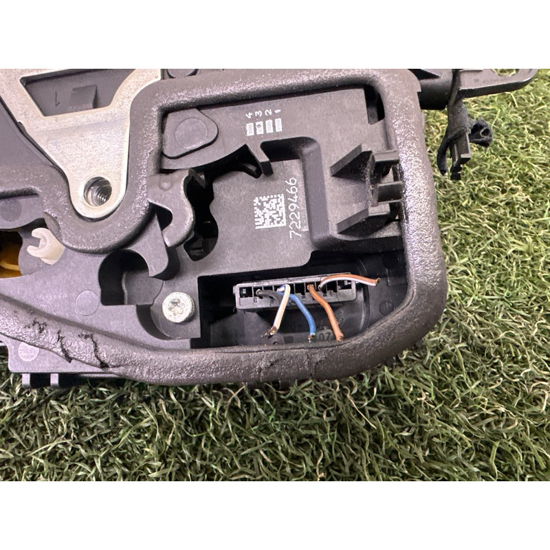 Замок двери (кузов и элементы) BMW 3-series E90 2010 3.0 N54 51217229458