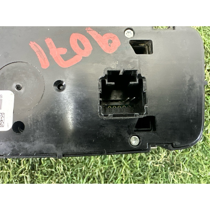 Кнопка переключатель режимов АКП (электрика / кнопки) Jeep Grand Cherokee WK2 2014 3.0 Diesel 68141344AB