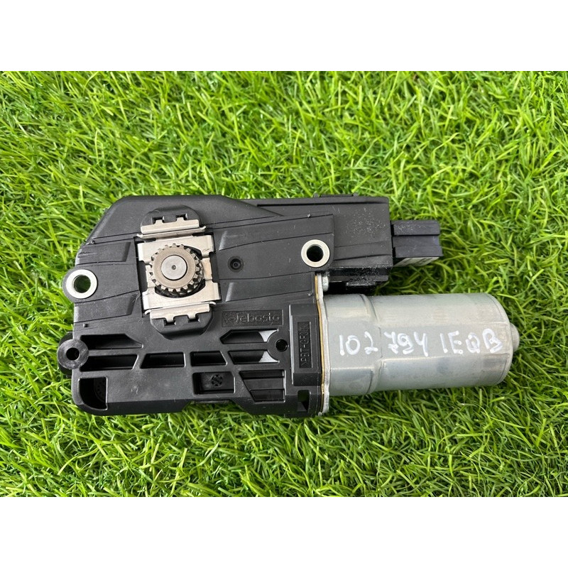 Мотор люка (электрика) Mercedes-Benz EQB 350 X243 2022 A2139067003