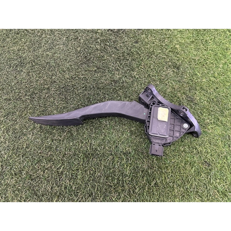 Педаль газа (электрика двигателя) LAND ROVER Range Rover Evoque L538 2016 2.0 LR061002