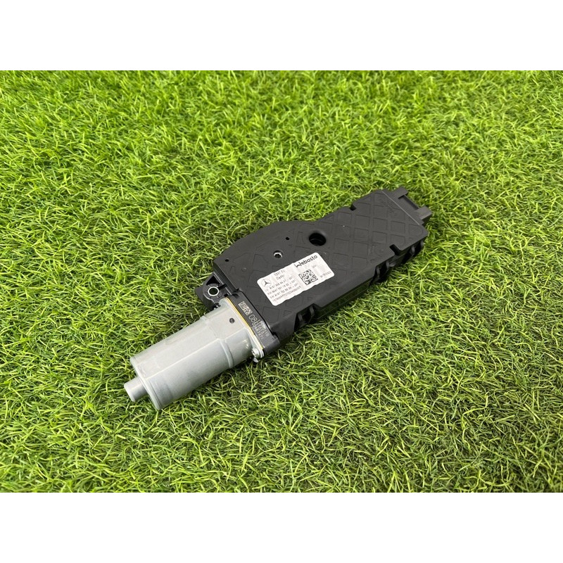 Мотор люка (электрика) Mercedes-Benz EQB 350 X243 2022 A1679066407