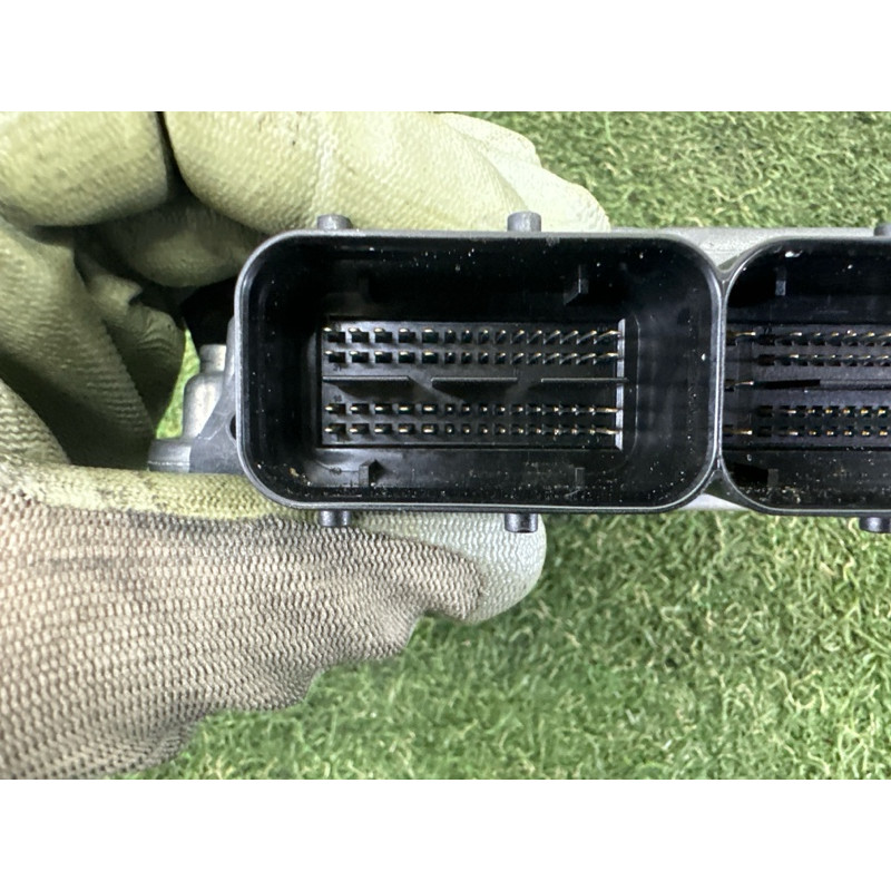 Блок управления двигателем (электрика / блоки управления) AUDI A4 B8 2013 2.0 TFSI 8K5907115F