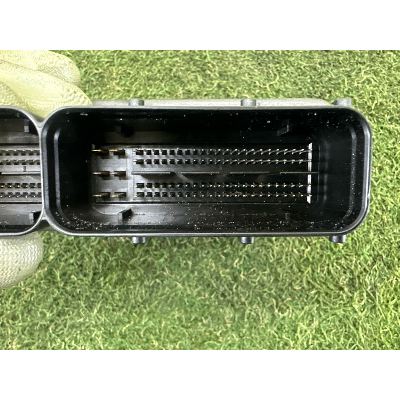 Блок управления двигателем (электрика / блоки управления) AUDI A4 B8 2013 2.0 TFSI 8K5907115F