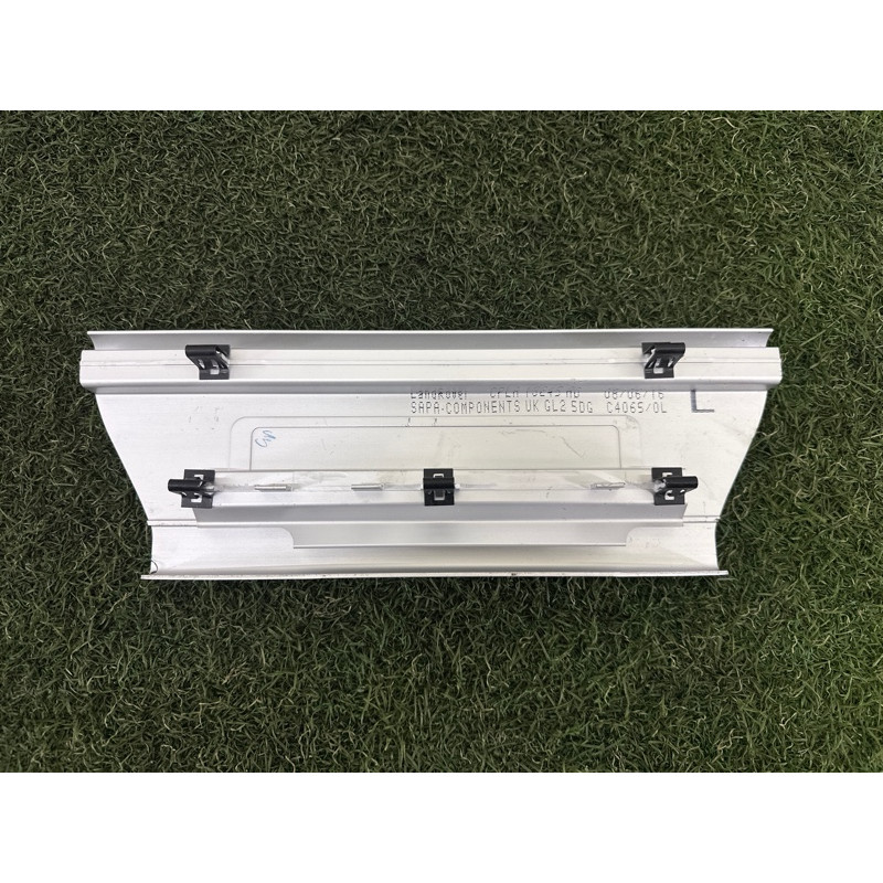 Накладка на поріг (кузов и элементы) LAND ROVER Range Rover L405 2016 5.0 LR035839