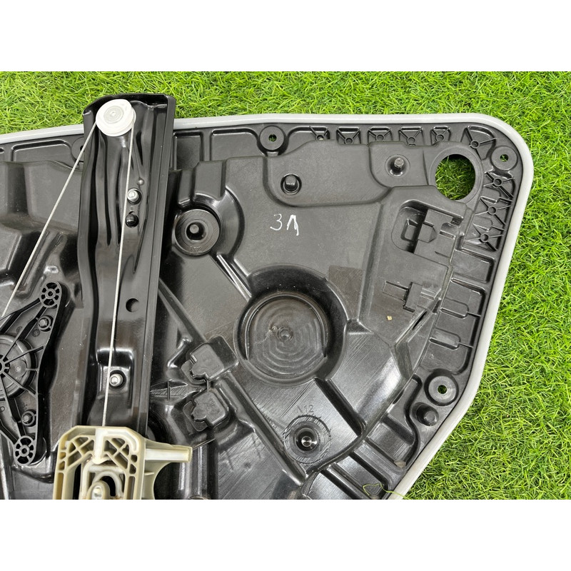 Механізм склопідйомника (кузов и элементы) Mercedes-Benz EQB 350 X243 2022 A2477300503