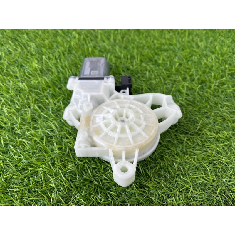 Мотор склопідйомника (электрика) Mercedes-Benz EQB 350 X243 2022 A0009069614