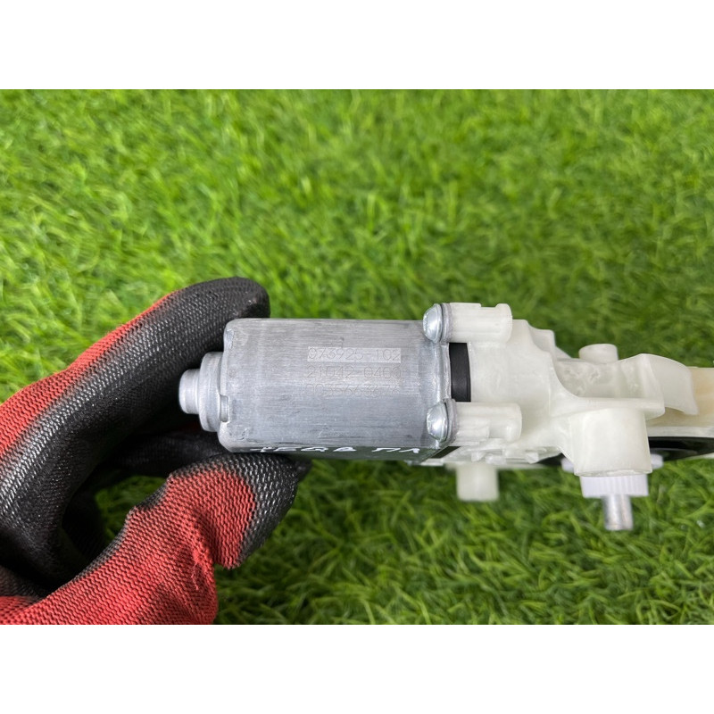 Мотор склопідйомника (электрика) Mercedes-Benz EQB 350 X243 2022 A0009069614