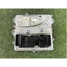 Блок управления двигателем