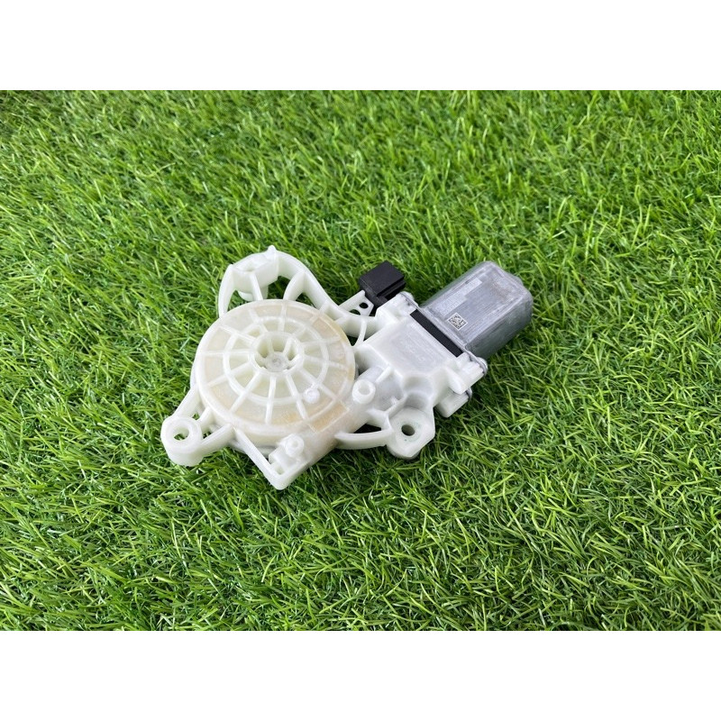 Мотор стеклоподъемника (электрика) Mercedes-Benz EQB 350 X243 2022 A0009069714