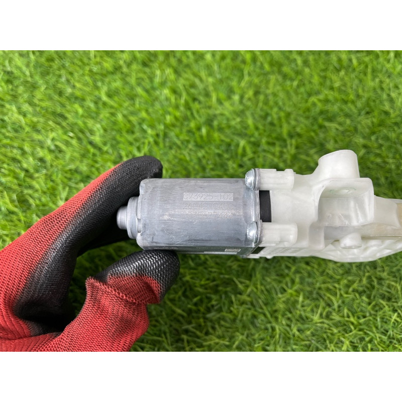 Мотор стеклоподъемника (электрика) Mercedes-Benz EQB 350 X243 2022 A0009069714