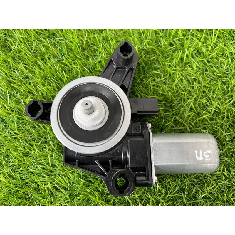 Мотор склопідйомника (электрика) Mercedes-Benz EQB 350 X243 2022 A0009060908