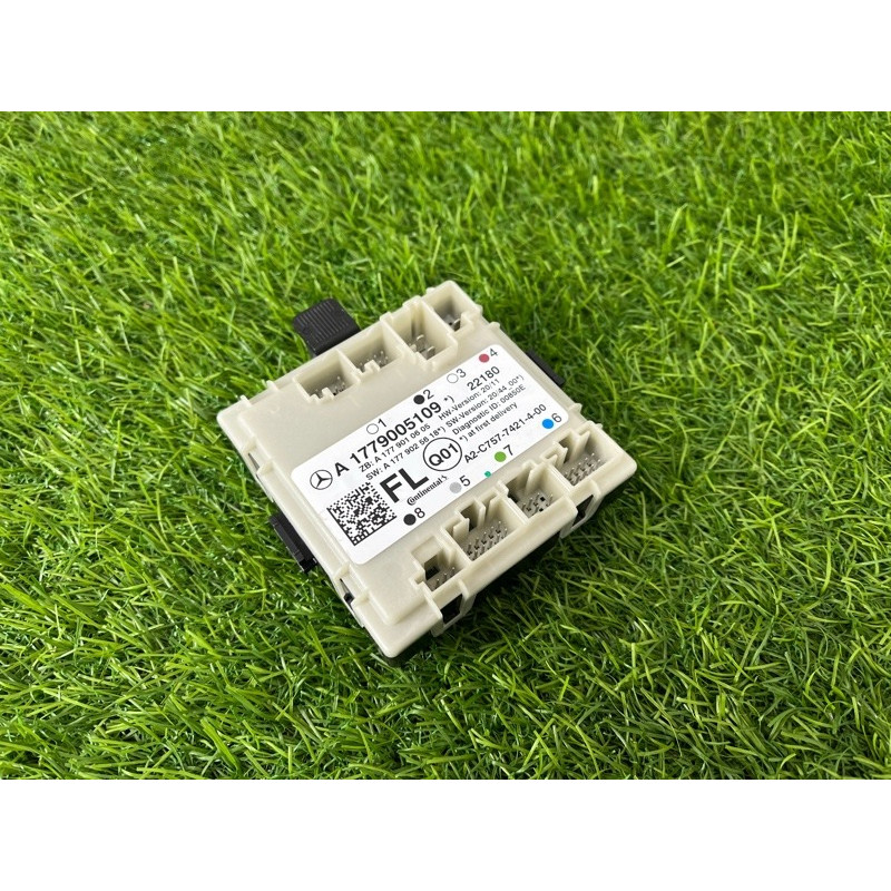 Блок управління дверима (электрика / блоки управления) Mercedes-Benz EQB 350 X243 2022 A1779007316