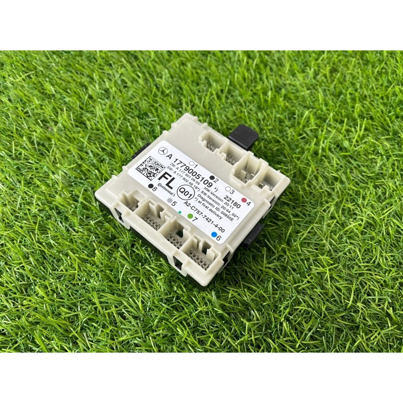 Блок управління дверима (электрика / блоки управления) Mercedes-Benz EQB 350 X243 2022 A1779007316