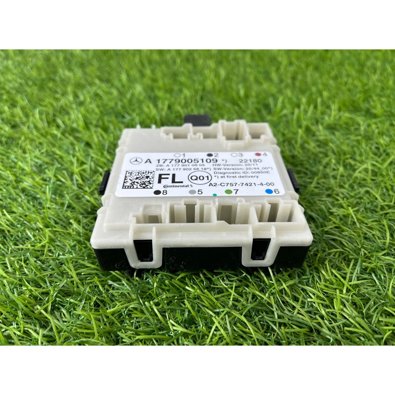 Блок управління дверима (электрика / блоки управления) Mercedes-Benz EQB 350 X243 2022 A1779007316