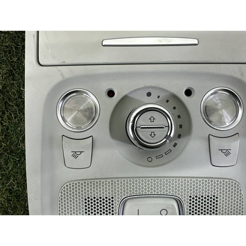 Плафон салона (салон) AUDI A4 B8 2013 2.0 TFSI 8T0947140ET1