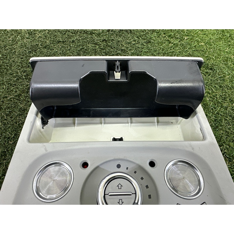 Плафон салона (салон) AUDI A4 B8 2013 2.0 TFSI 8T0947140ET1