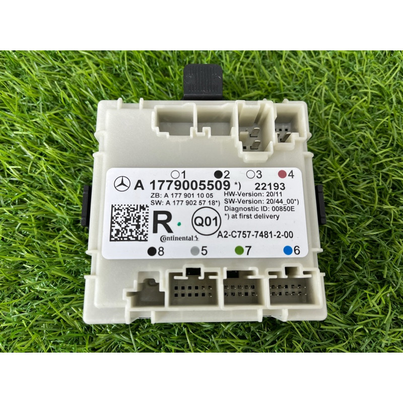 Блок управління дверима (электрика / блоки управления) Mercedes-Benz EQB 350 X243 2022 A1779008511