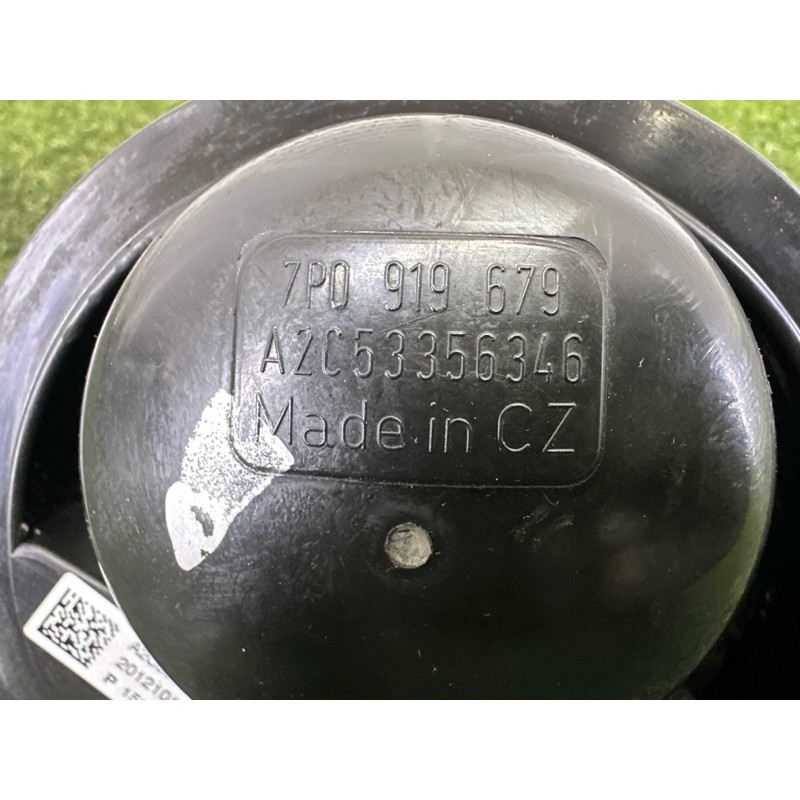 Фланець паливного насоса (паливна система) Volkswagen Touareg NF 2013 3.6 7P0919679