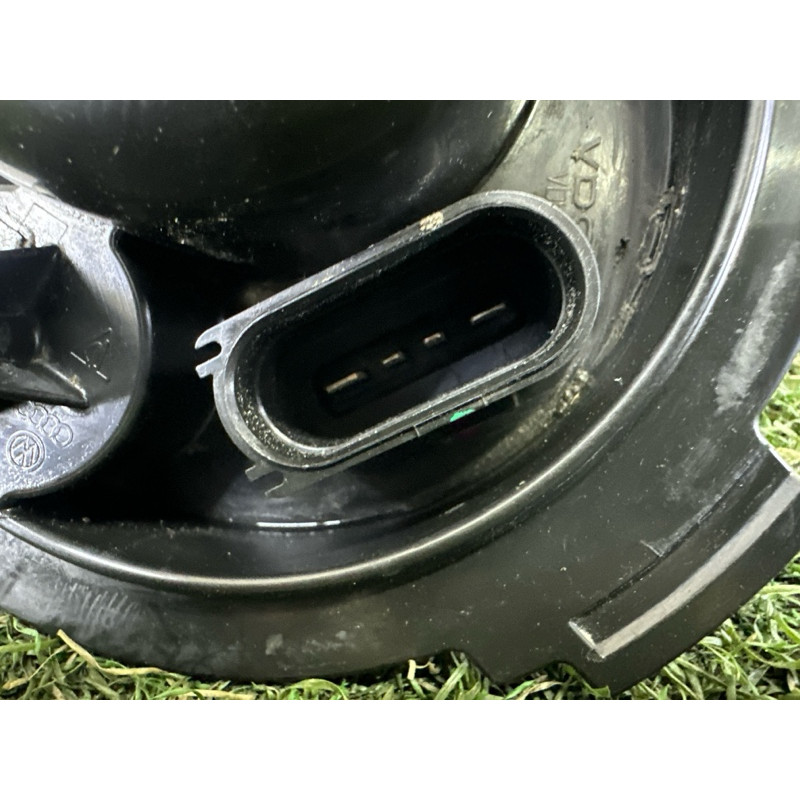 Фланець паливного насоса (паливна система) Volkswagen Touareg NF 2013 3.6 7P0919679