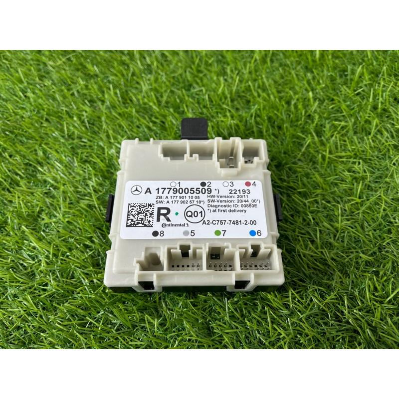 Блок управління дверима (электрика / блоки управления) Mercedes-Benz EQB 350 X243 2022 A1779008511