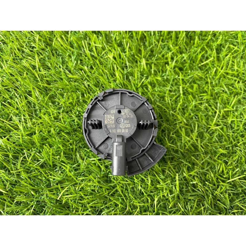 Датчик удара двери (airbag / безопасность) Mercedes-Benz EQB 350 X243 2022 A1679054906