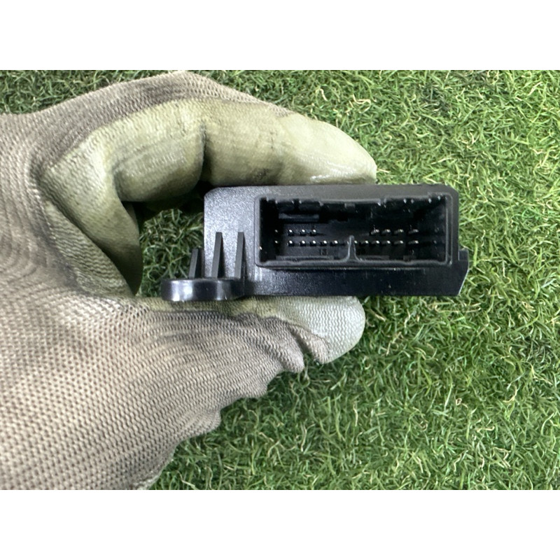 Блок управления сиденьем (электрика / блоки управления) LAND ROVER Range Rover L405 2016 5.0 LR070364